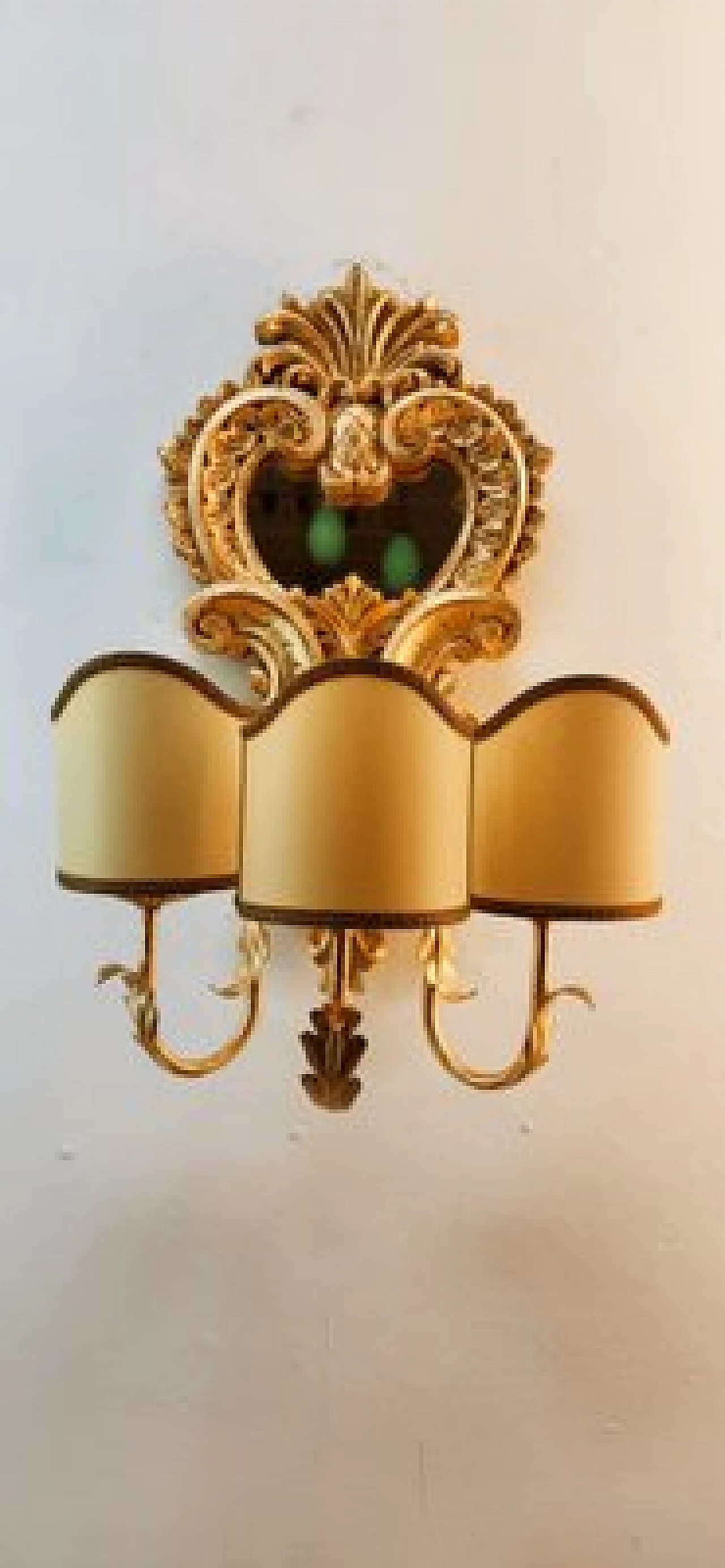Applique a tre luci in legno dorato e pergamena con specchio, anni '60 17