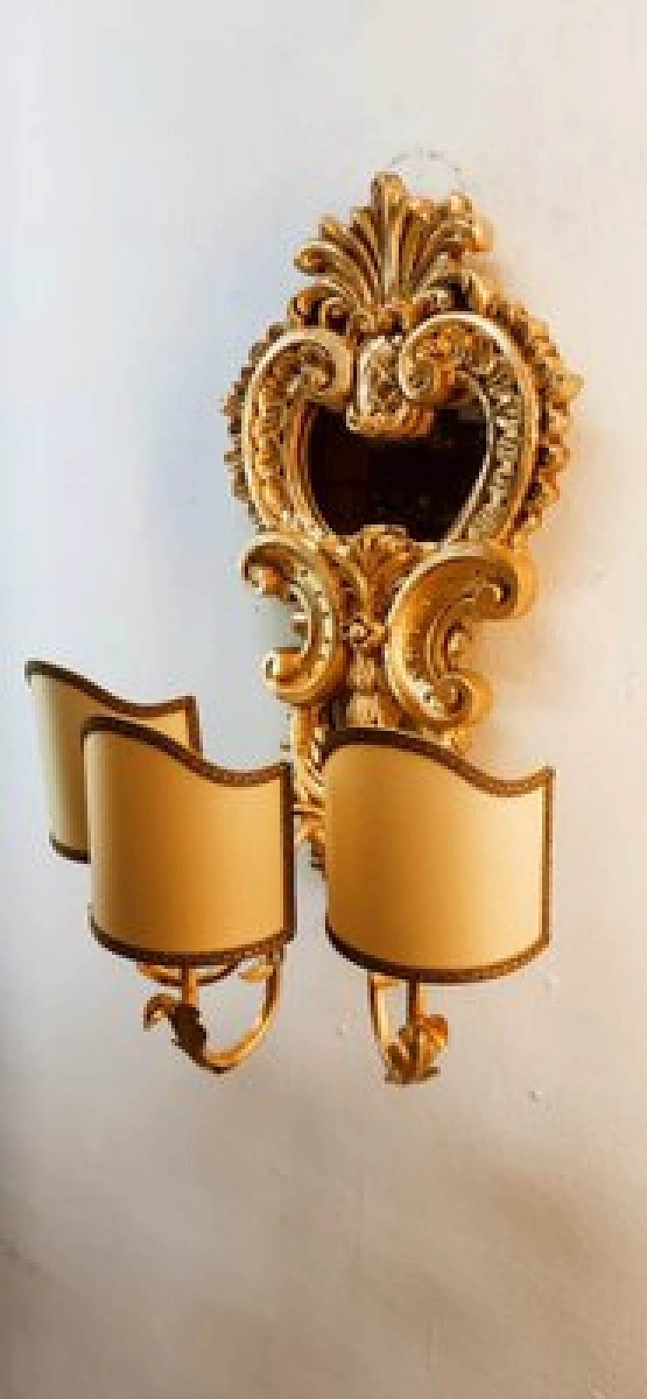 Applique a tre luci in legno dorato e pergamena con specchio, anni '60 22