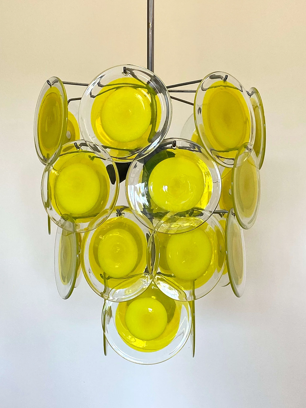 Lampadario in ferro e acciaio con dischi in vetro di Vistosi, anni '60 1