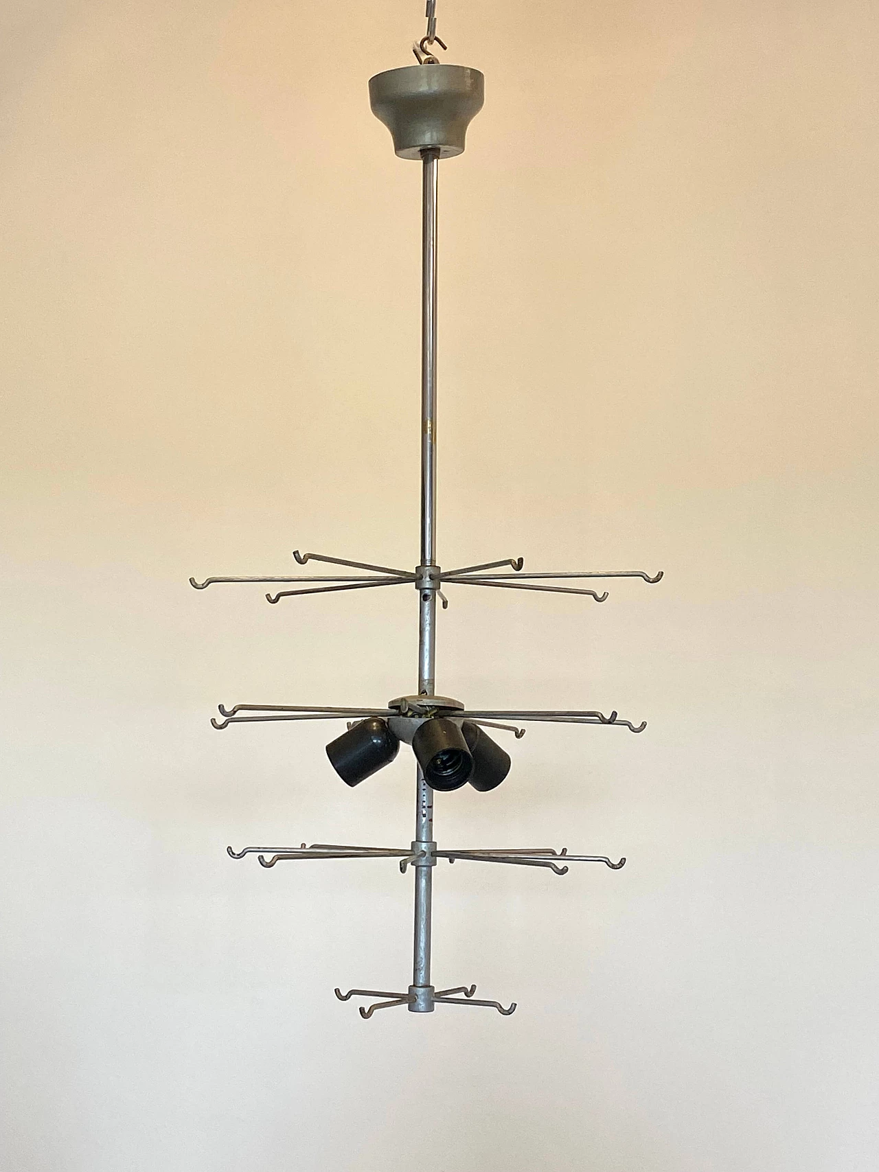 Lampadario in ferro e acciaio con dischi in vetro di Vistosi, anni '60 16