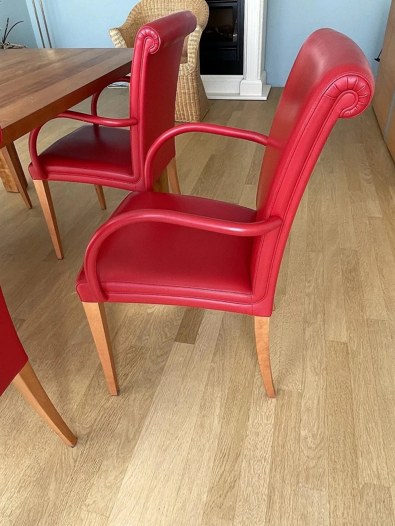 6 Sedie Vittoria rosse di Poltrona Frau, 2001 7