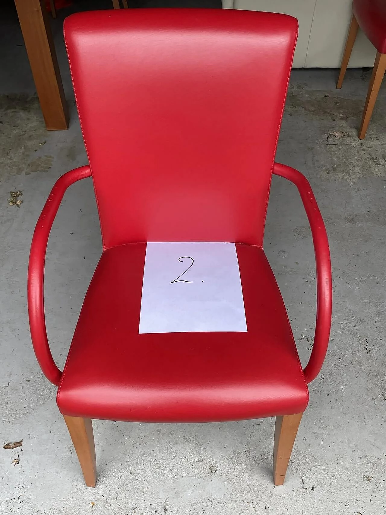 6 Sedie Vittoria rosse di Poltrona Frau, 2001 13