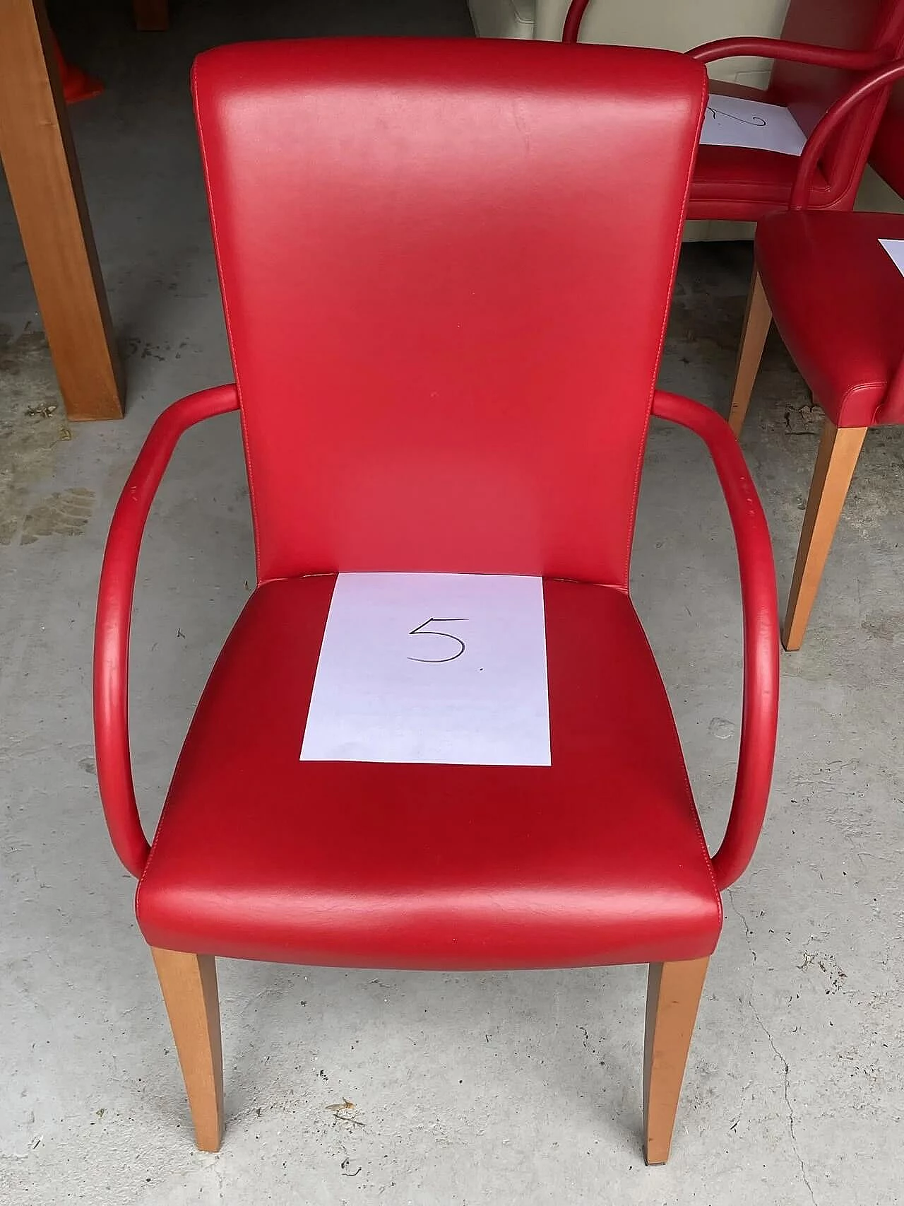 6 Sedie Vittoria rosse di Poltrona Frau, 2001 16