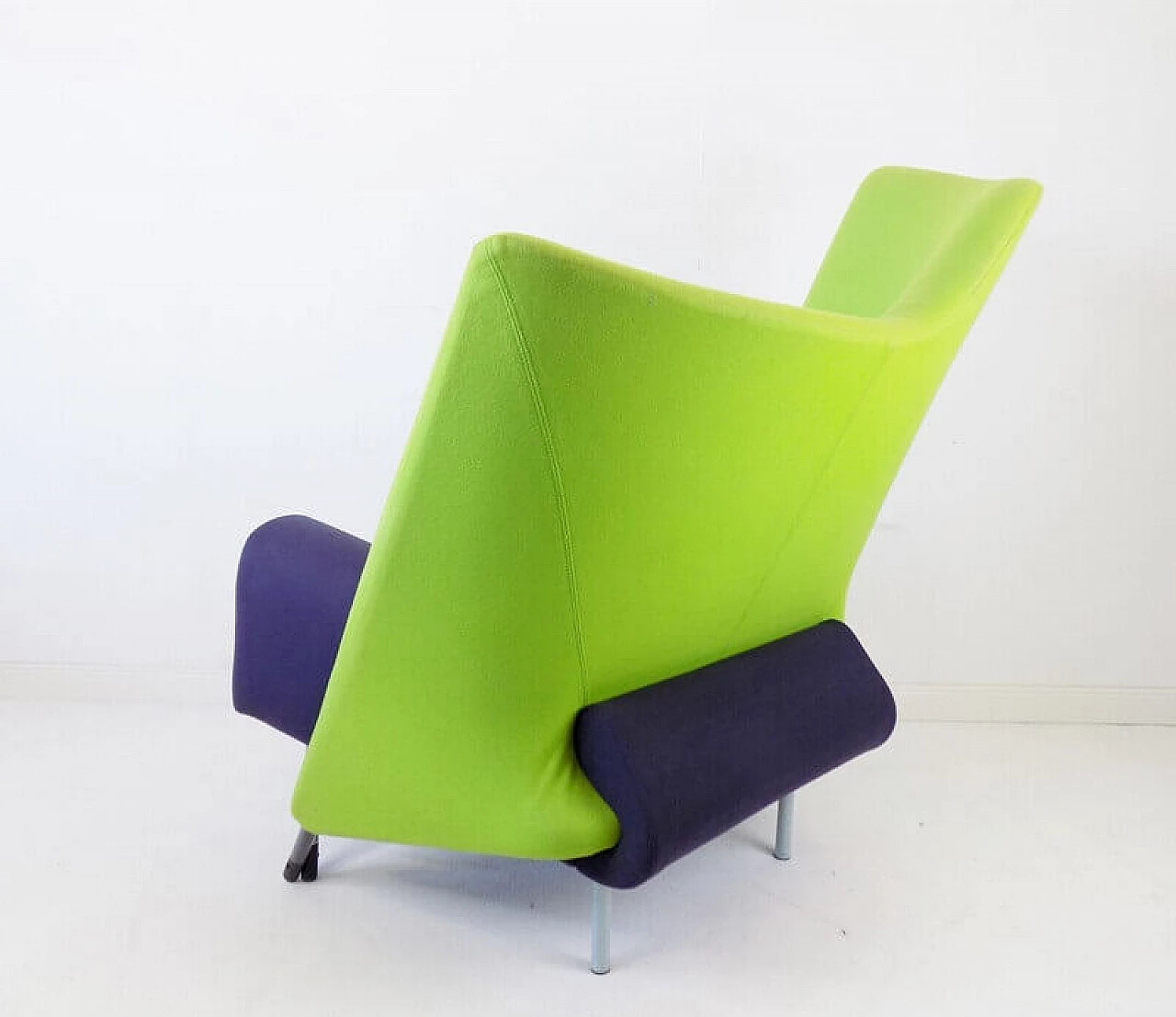 Torso armchair in apple green and purple virgin wool by Paolo Deganello for Cassina, 1984 4
