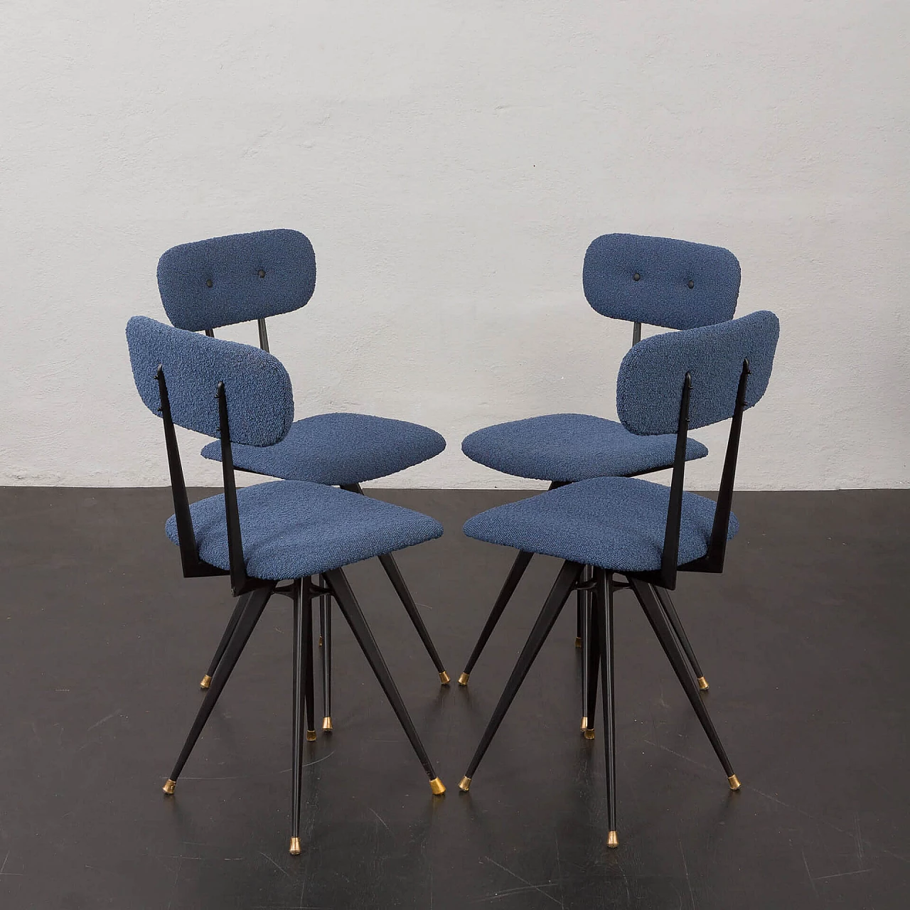 4 Chairs in black lacquered metal and blue bouclé fabric, 1960s 1