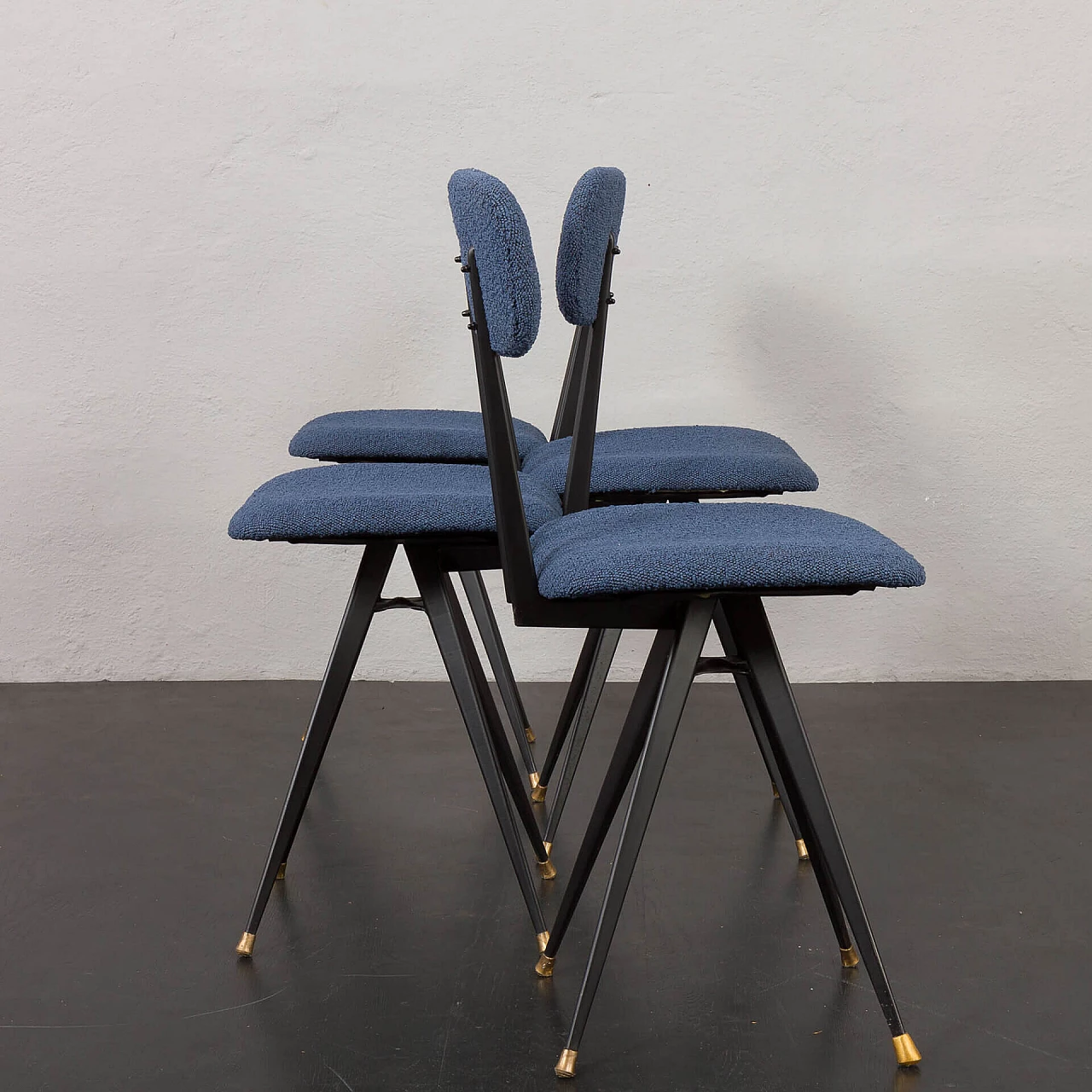 4 Chairs in black lacquered metal and blue bouclé fabric, 1960s 4