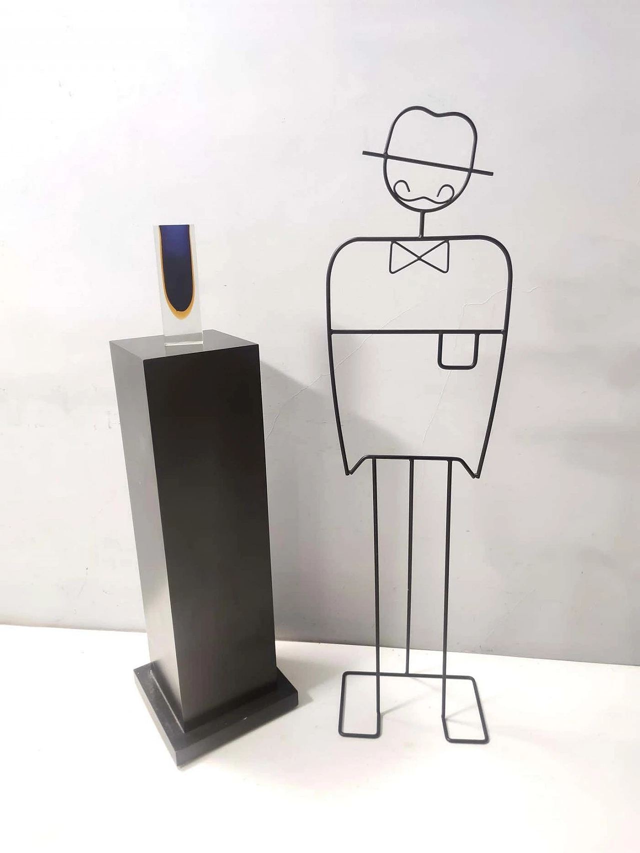 Blue and yellow submerged Murano glass vase attributed to Flavio Poli, 1960s 7