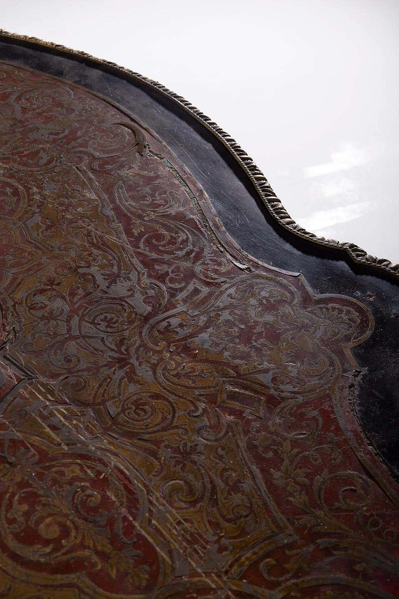 Scrivania a pannelli in bronzo in stile Boulle, fine '800 10