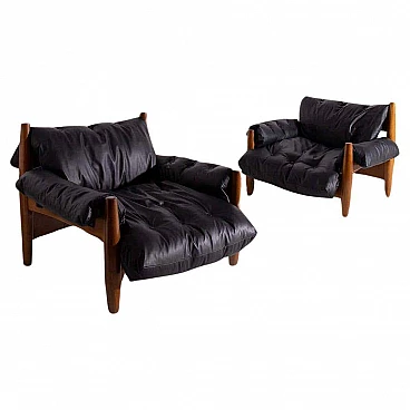 Pair of black leather Sheriff armchairs by Sergio Rodrigues, 1960s