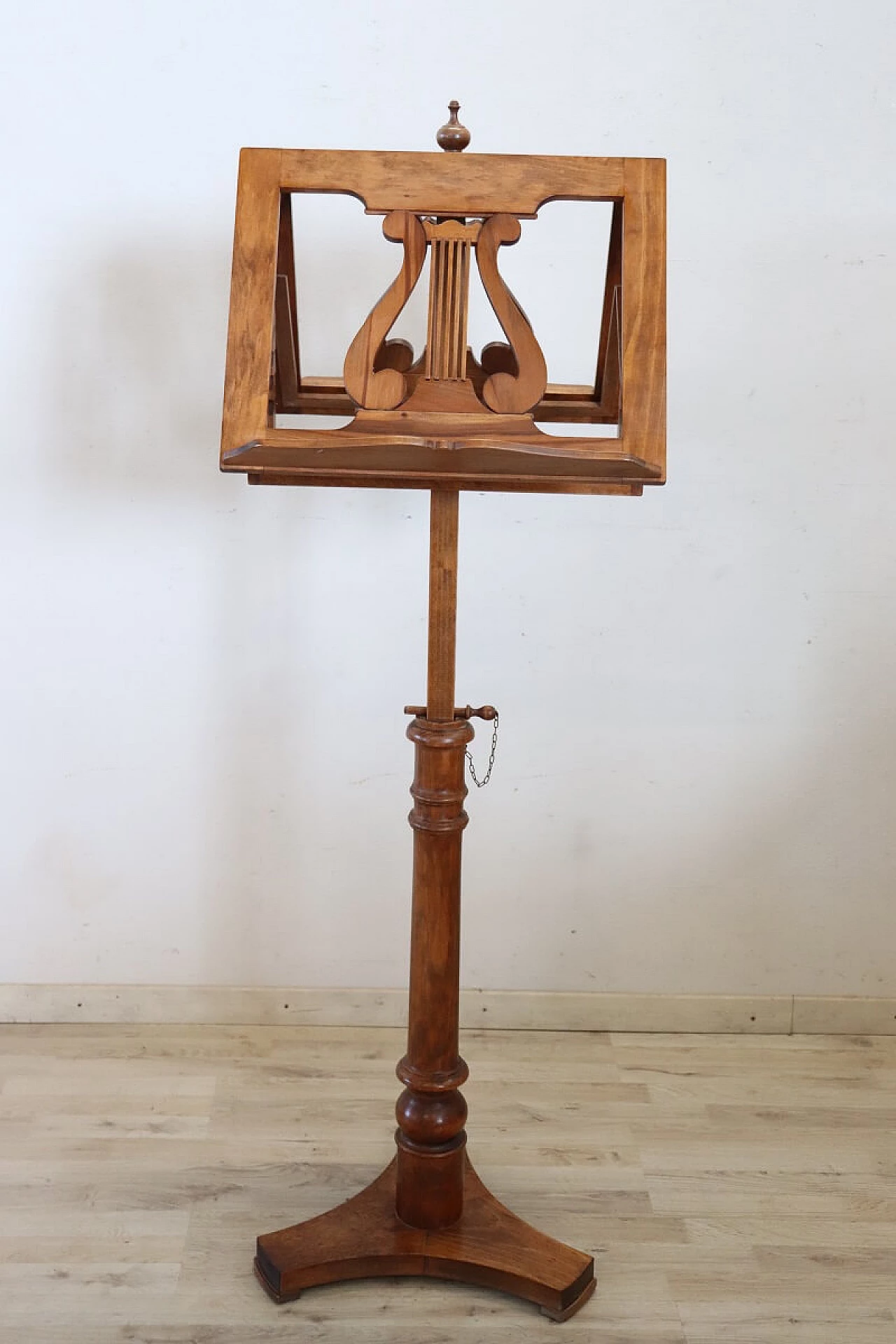 Solid walnut lectern in classical style, 1990s 4