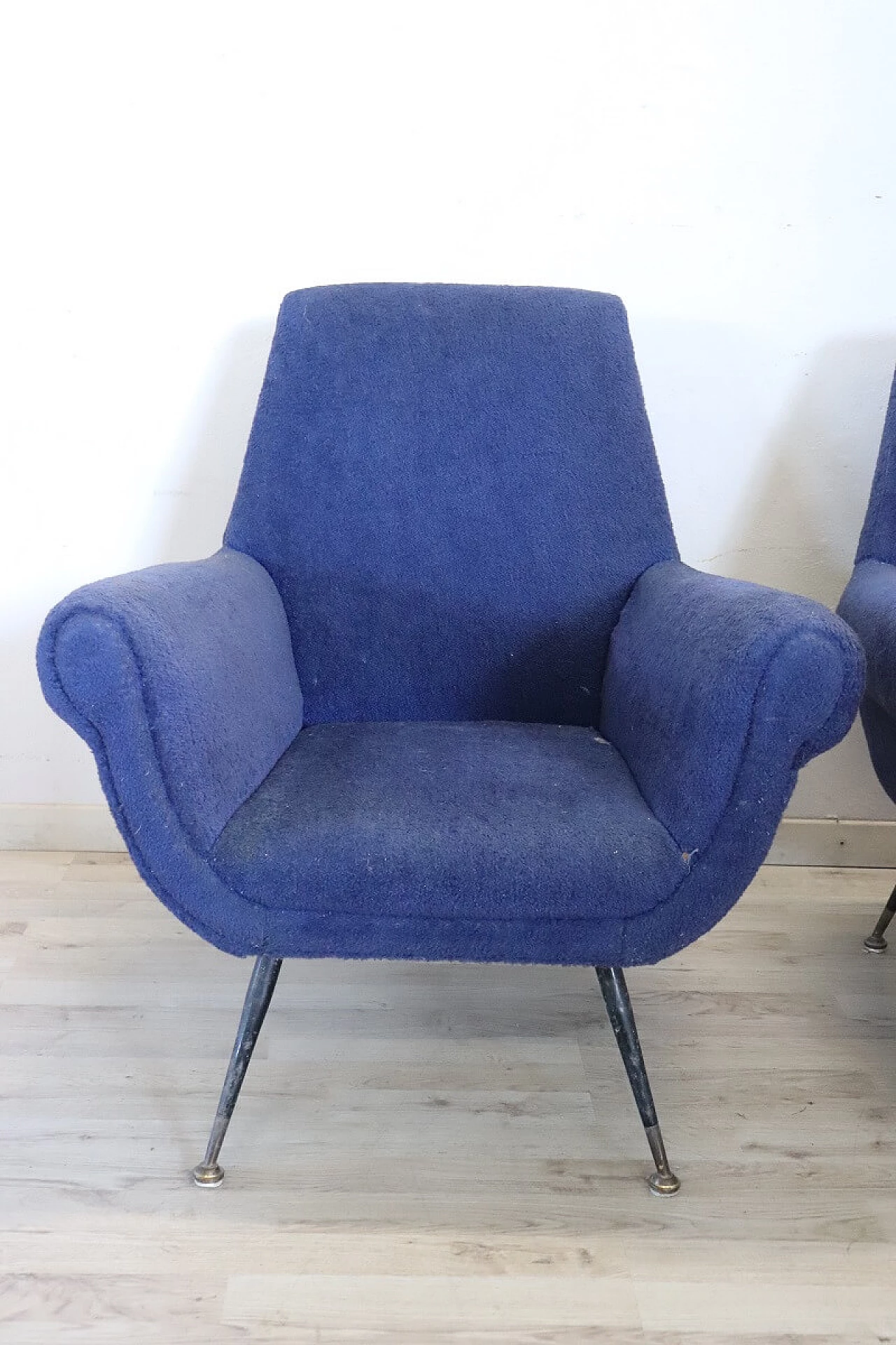 Coppia di poltrone di Gigi Radice per Minotti, anni '50 3