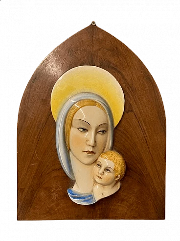 Polychrome majolica plaque depicting Madonna and Child, 1940s