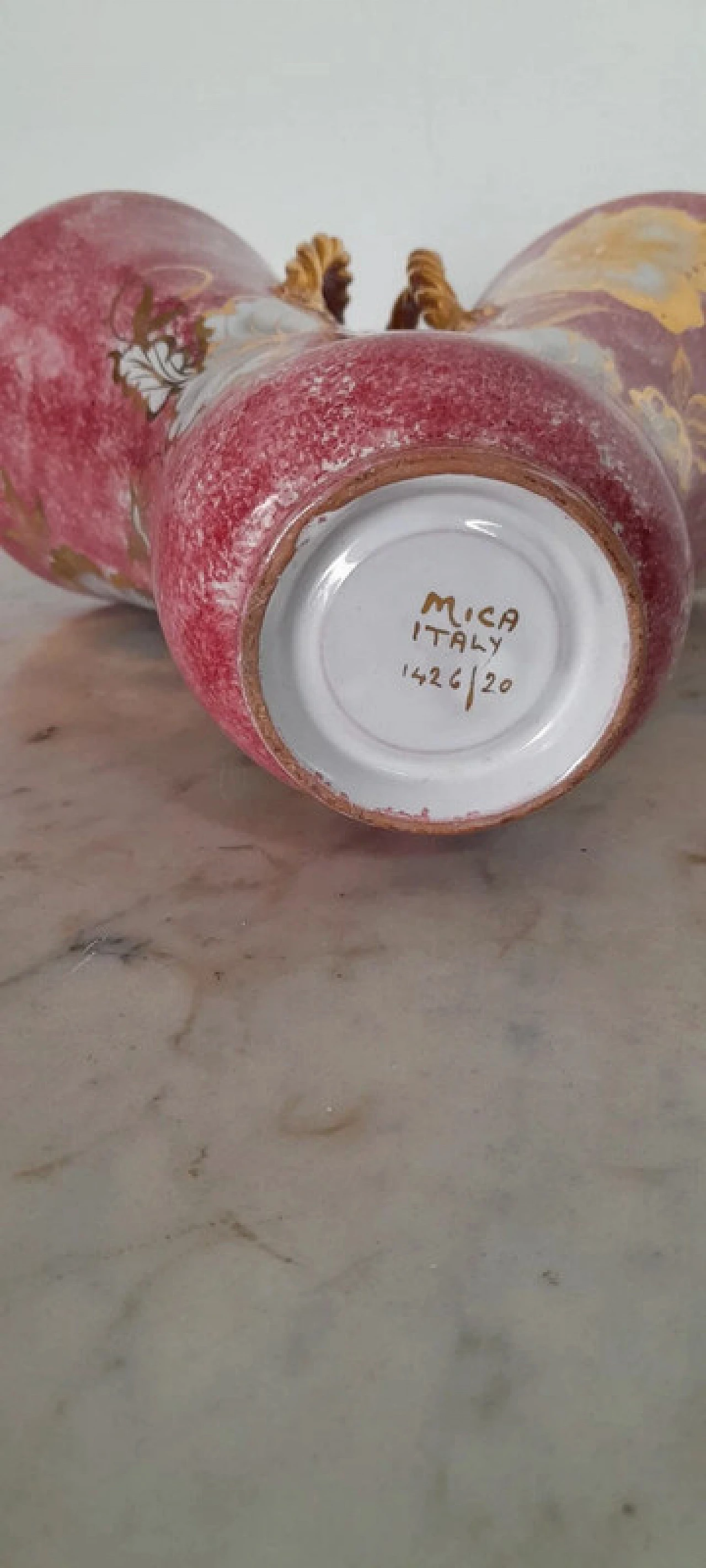 Pink and gold hand-painted Mica vase, mid-20th century 3