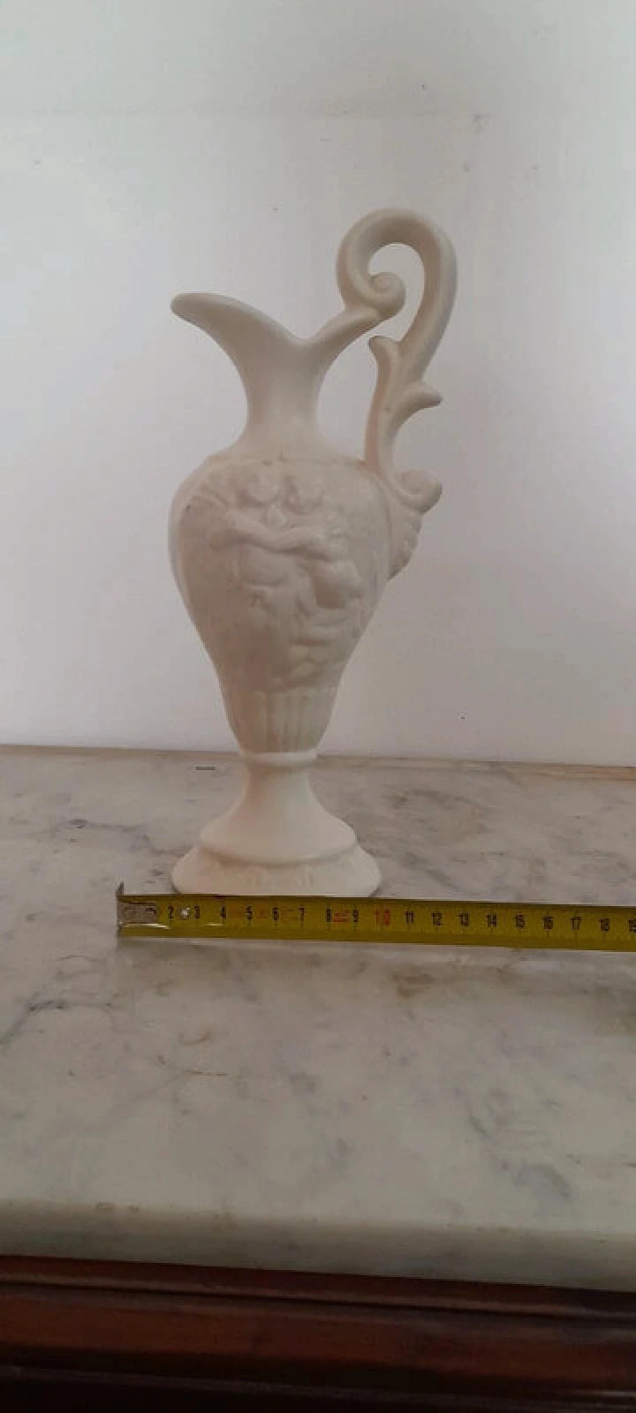 Capodimonte white ceramic amphora, early 20th century 3