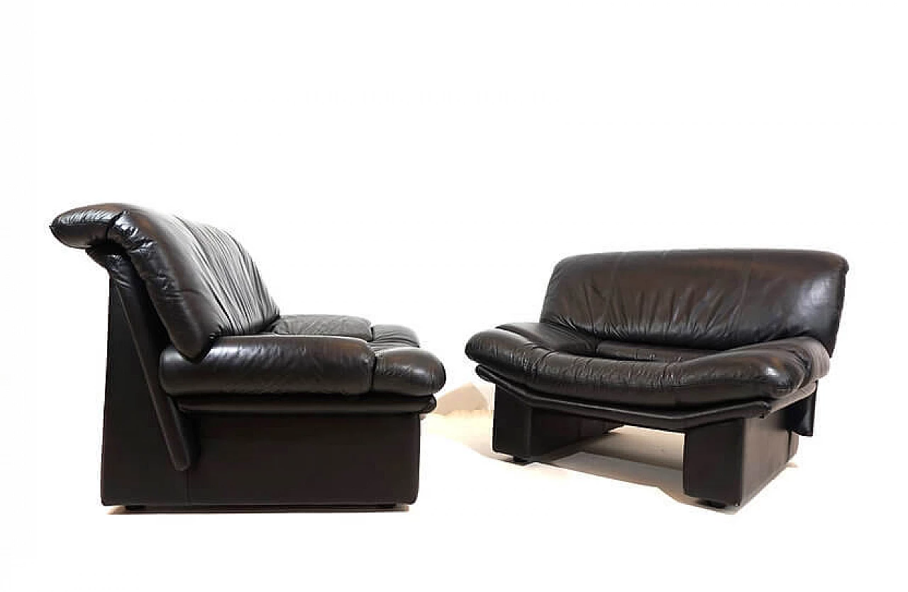 Pair of Ambassador leather armchairs by Nicoletti Salotti for Avanti, 1980s 12