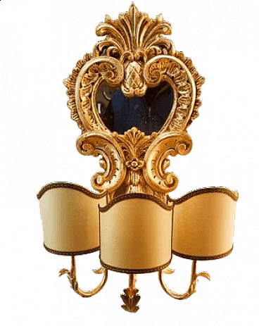 Applique a tre luci in legno dorato e pergamena con specchio, anni '60