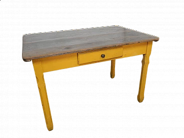 Tavolo in abete verniciato giallo con piano in castagno, anni '60