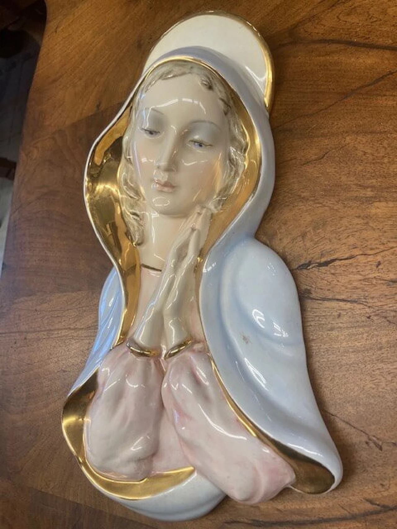 Madonna in ceramica con rifiniture oro, anni '50 2