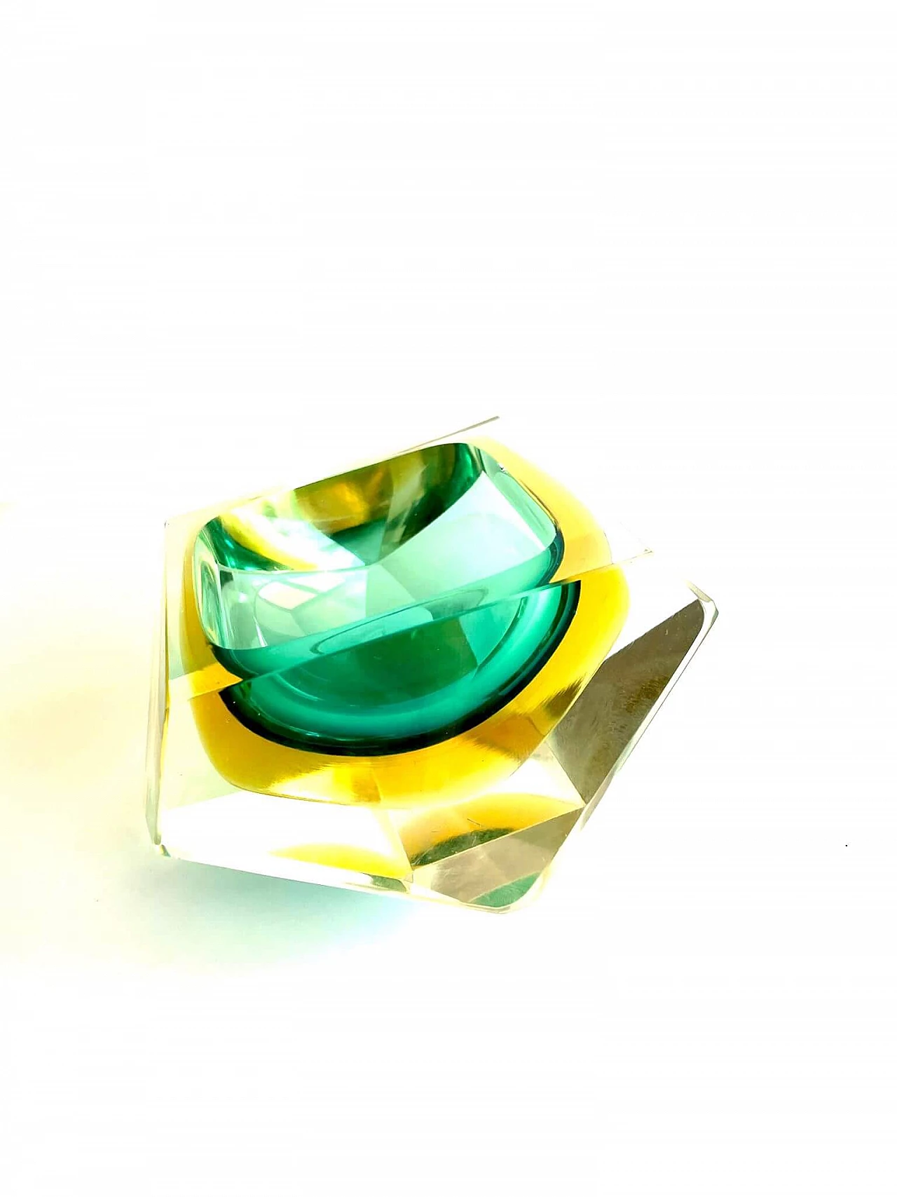 Murano submerged glass ashtray by Flavio Poli for Seguso, 1960s 1