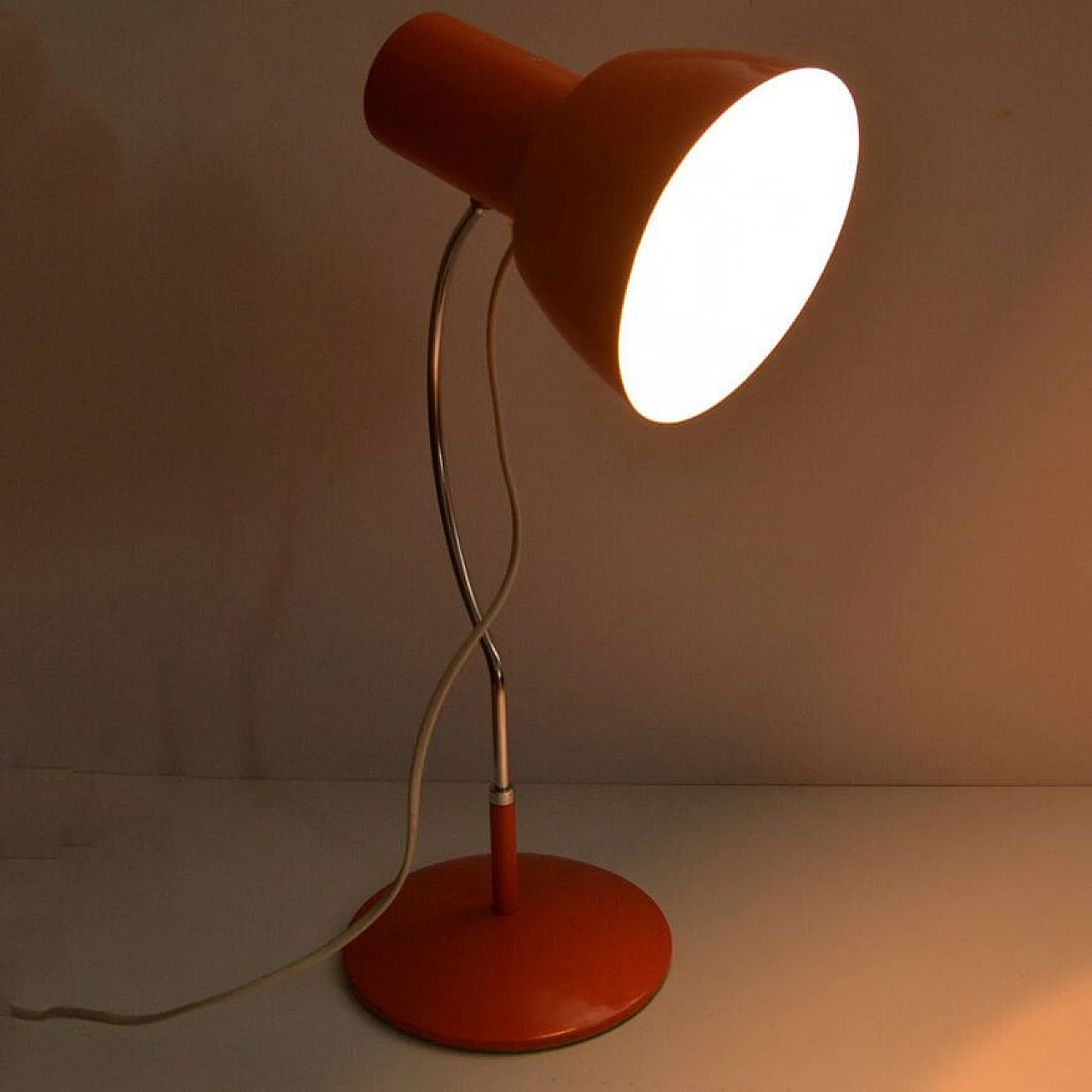 Lampada da tavolo arancione di J. Hurka per Napako, anni '60 14