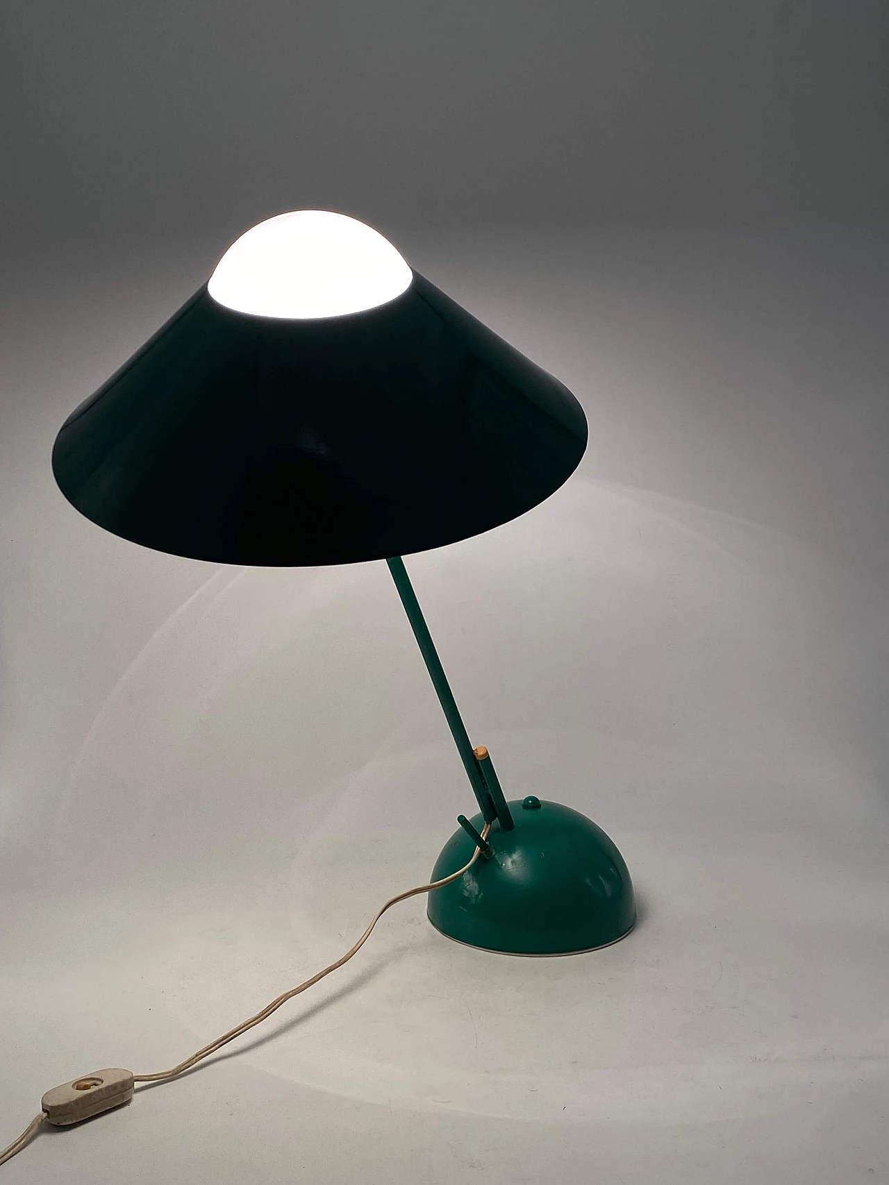 Space Age green table lamp, 70s 13