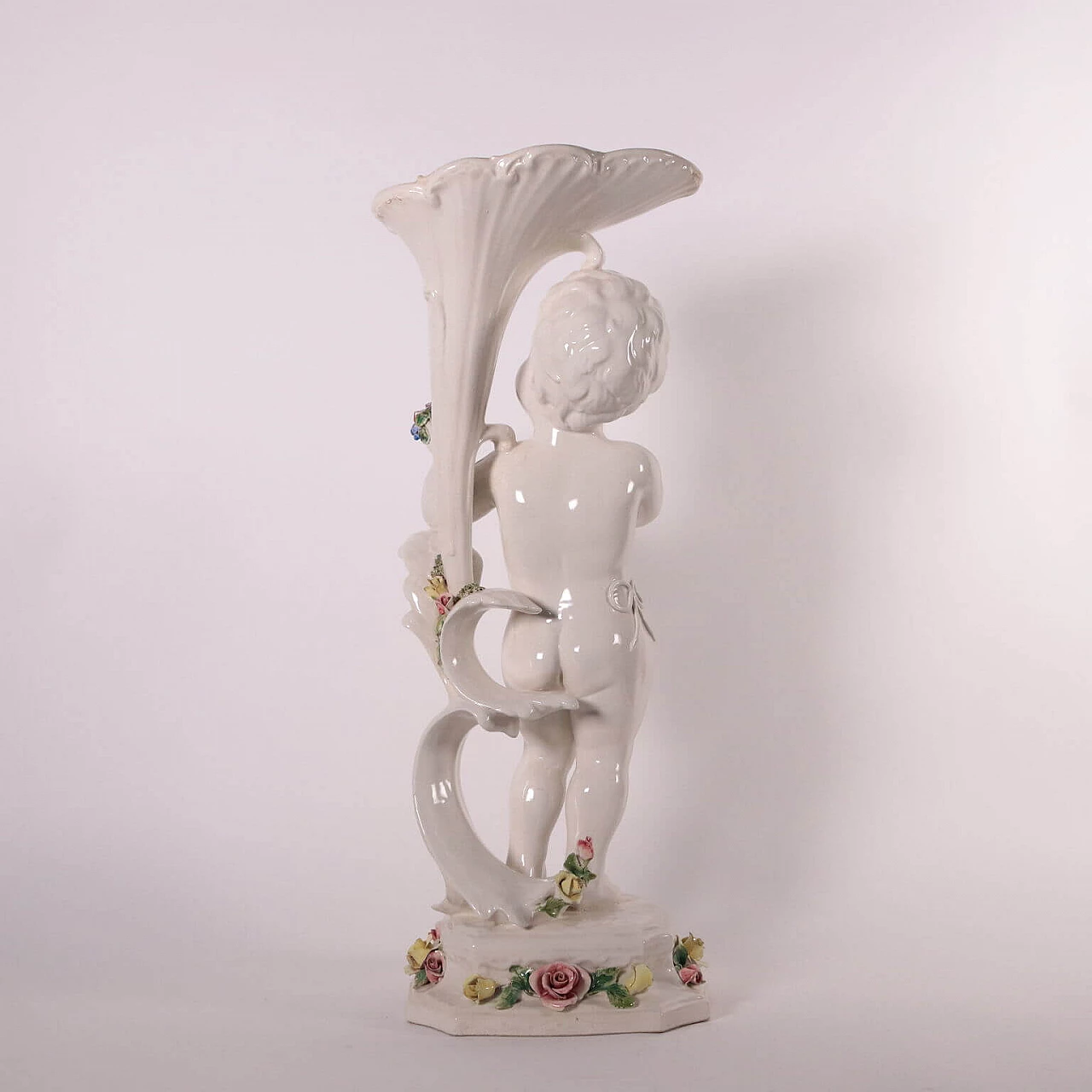 Vaso con scultura di putto in ceramica di Nove-Bassano, del '900 9