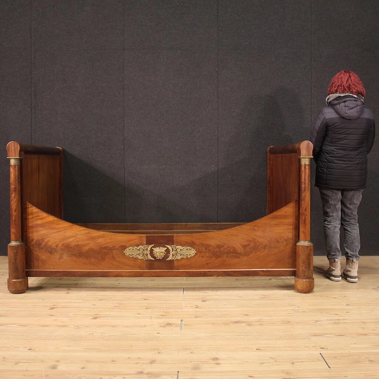 Letto Impero in legno con decorazioni in bronzo e ottone, '800 5