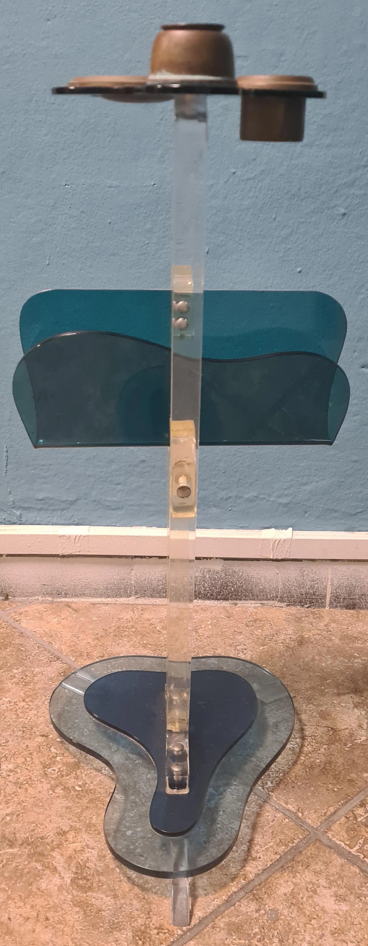 Plexiglass magazine rack with metal ashtray by Ambrosio, 1980s 2