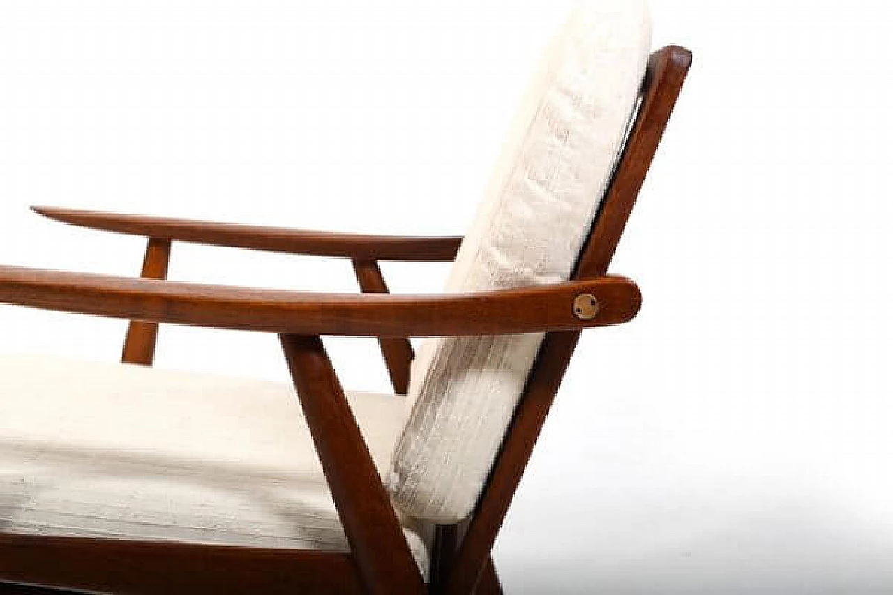 Poltrona GE-270 in teak di Hans J. Wegner per Getama, anni '50 3