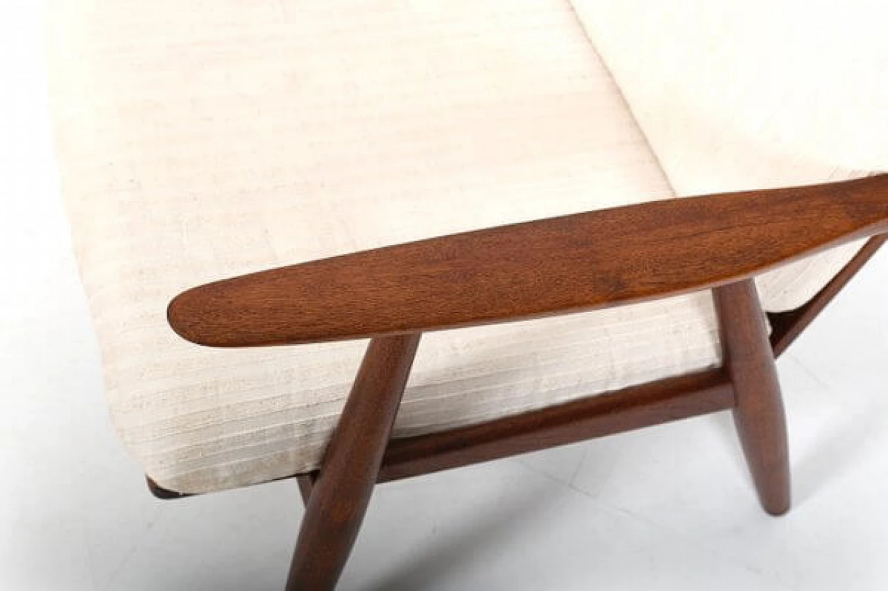 Poltrona GE-270 in teak di Hans J. Wegner per Getama, anni '50 10