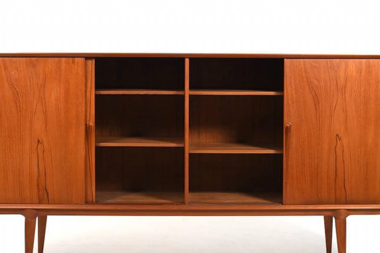 Credenza 19 in teak di Omann Jun per Møbelfabrik, anni '60 11