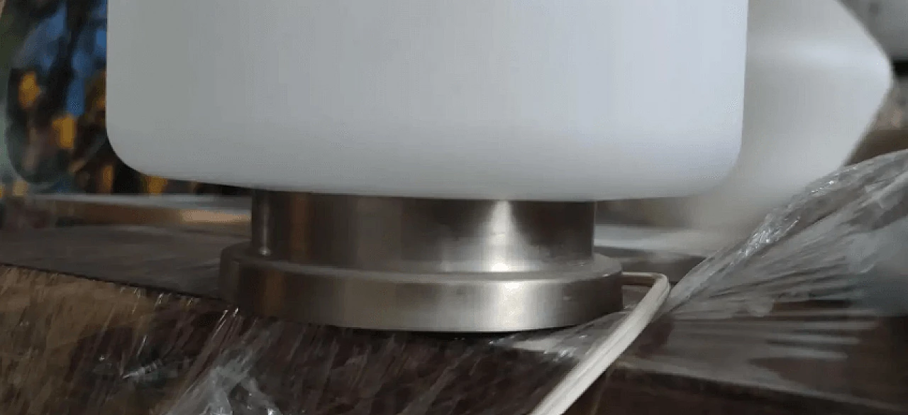 Stilnovo three-light enamelled glass table lamp, 1960s 7