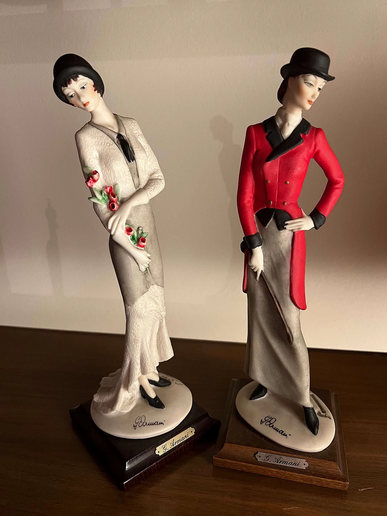 Pair of porcelain figures by Giuseppe Armani for Capodimonte, 1980s 2
