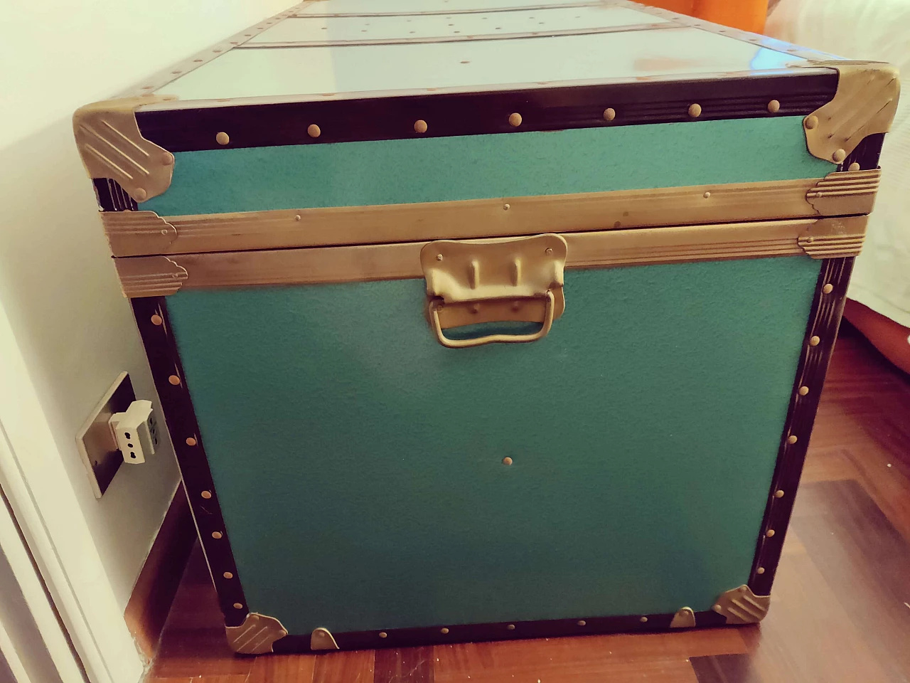 Baule in metallo a doppia chiusura, anni '70 4