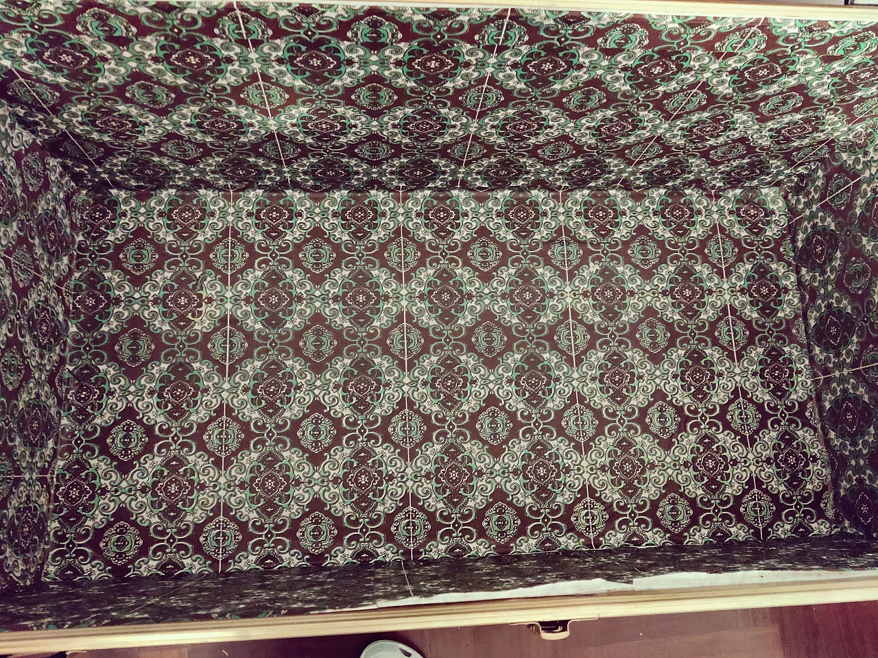 Baule in metallo a doppia chiusura, anni '70 10