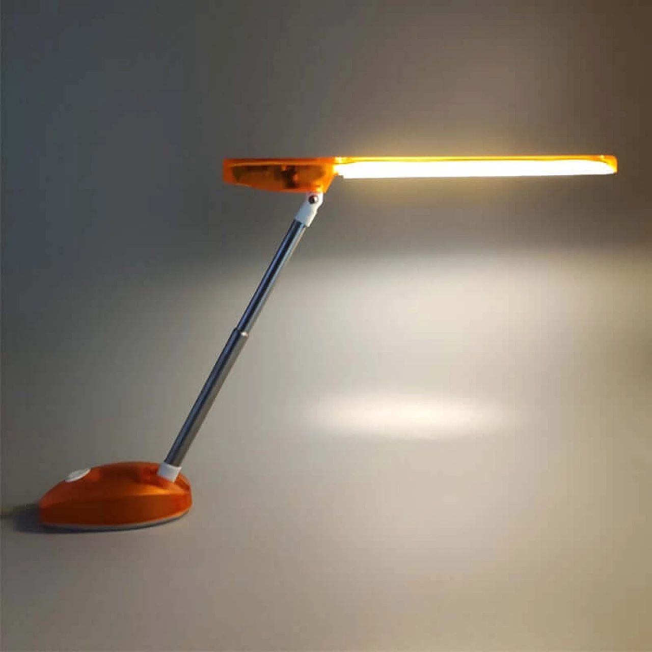 Lampada da tavolo Microlight di Ernesto Gismondi per Artemide, anni '90 9