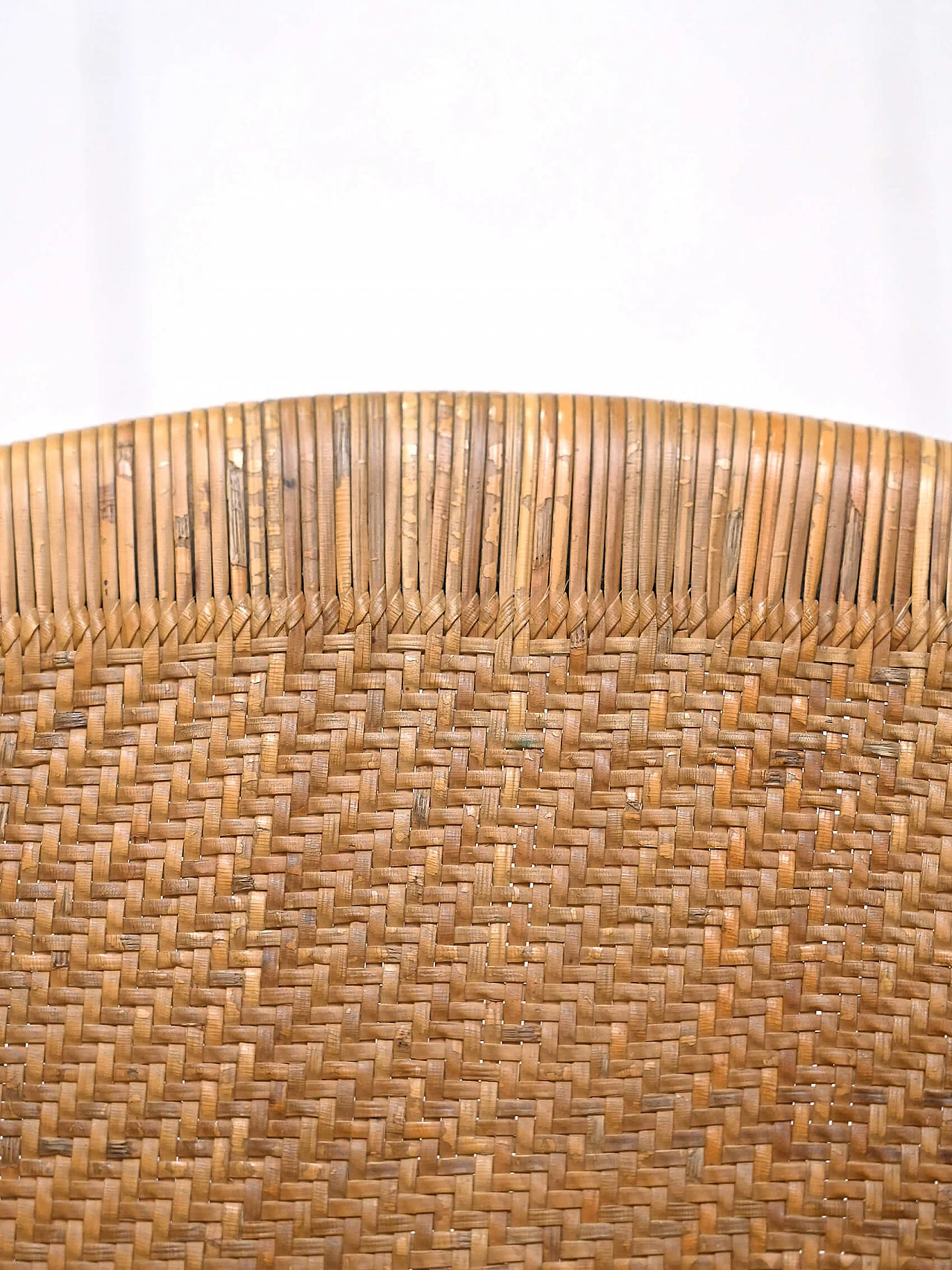 6 Chairs in red lacquered wood and Vienna straw, 1960s 14