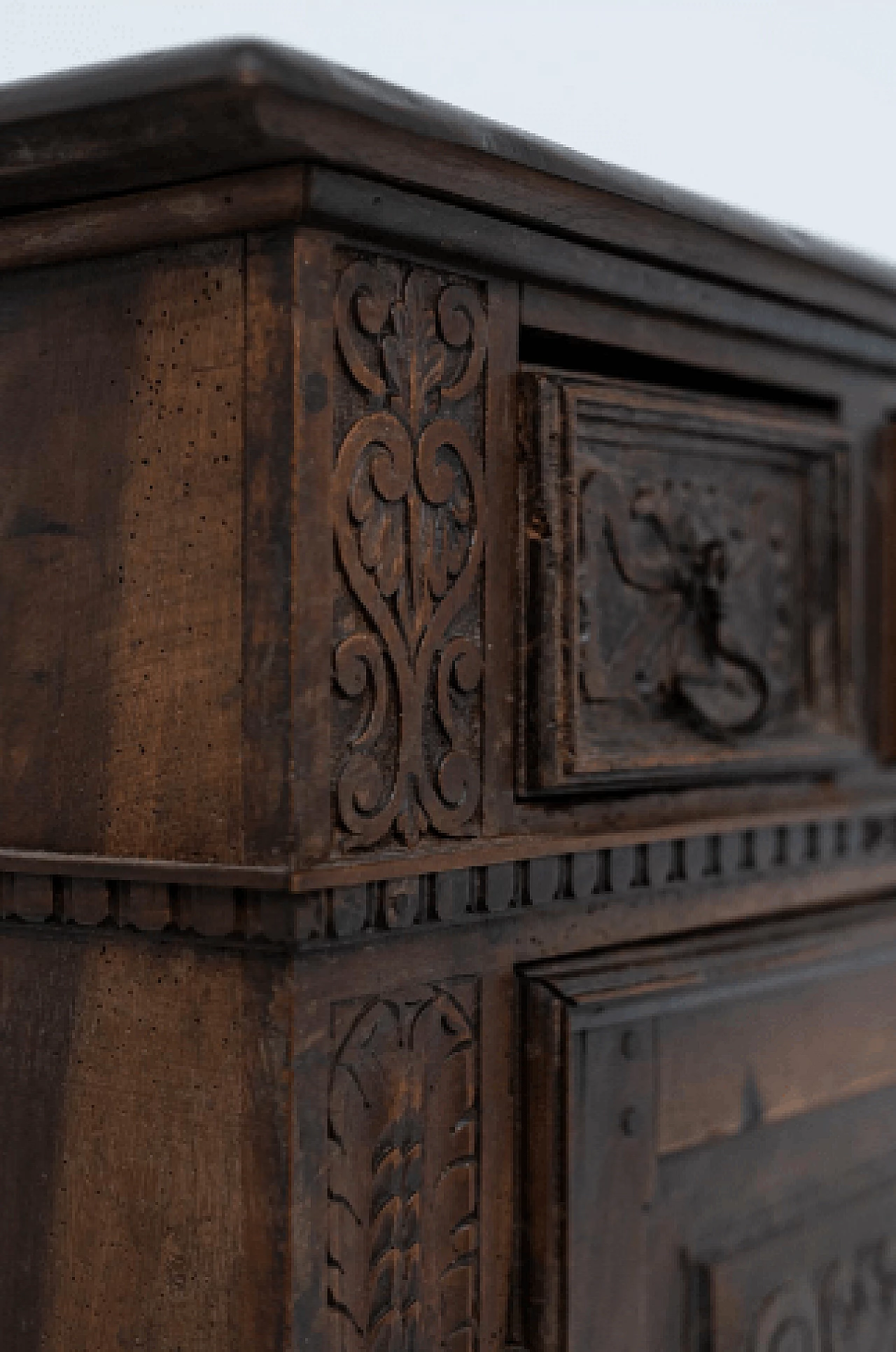 Walnut side table with carvings, early 19th century 2