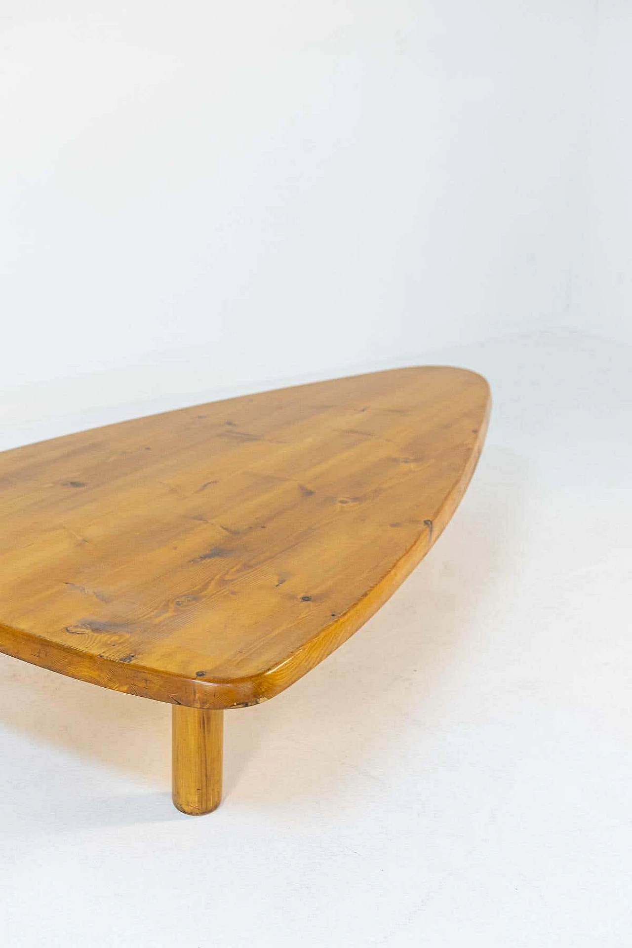 Triangular pine wood coffee table, 1950s 3