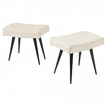 Coppia di sgabelli in legno e tessuto broccato, anni '50