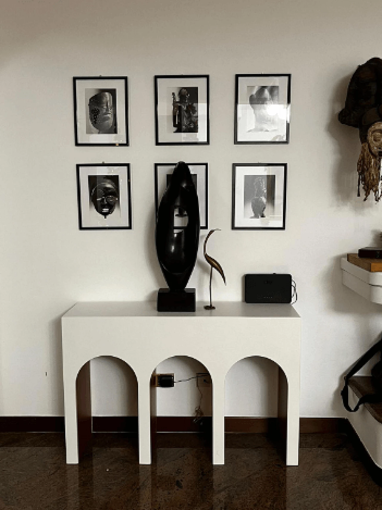 Consolle in legno laccato marrone 10