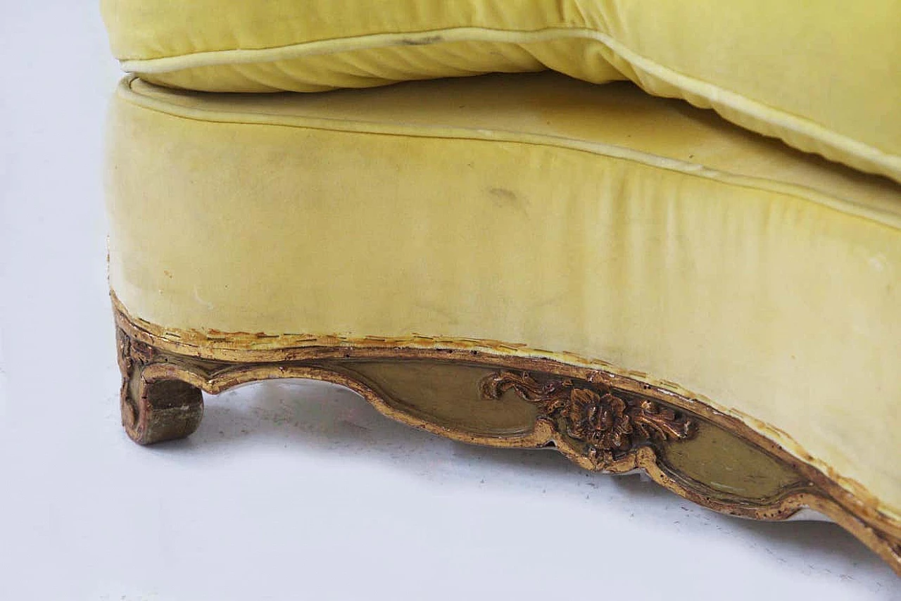 Baroque-style armchair in gilded wood and yellow velvet, 19th century 5