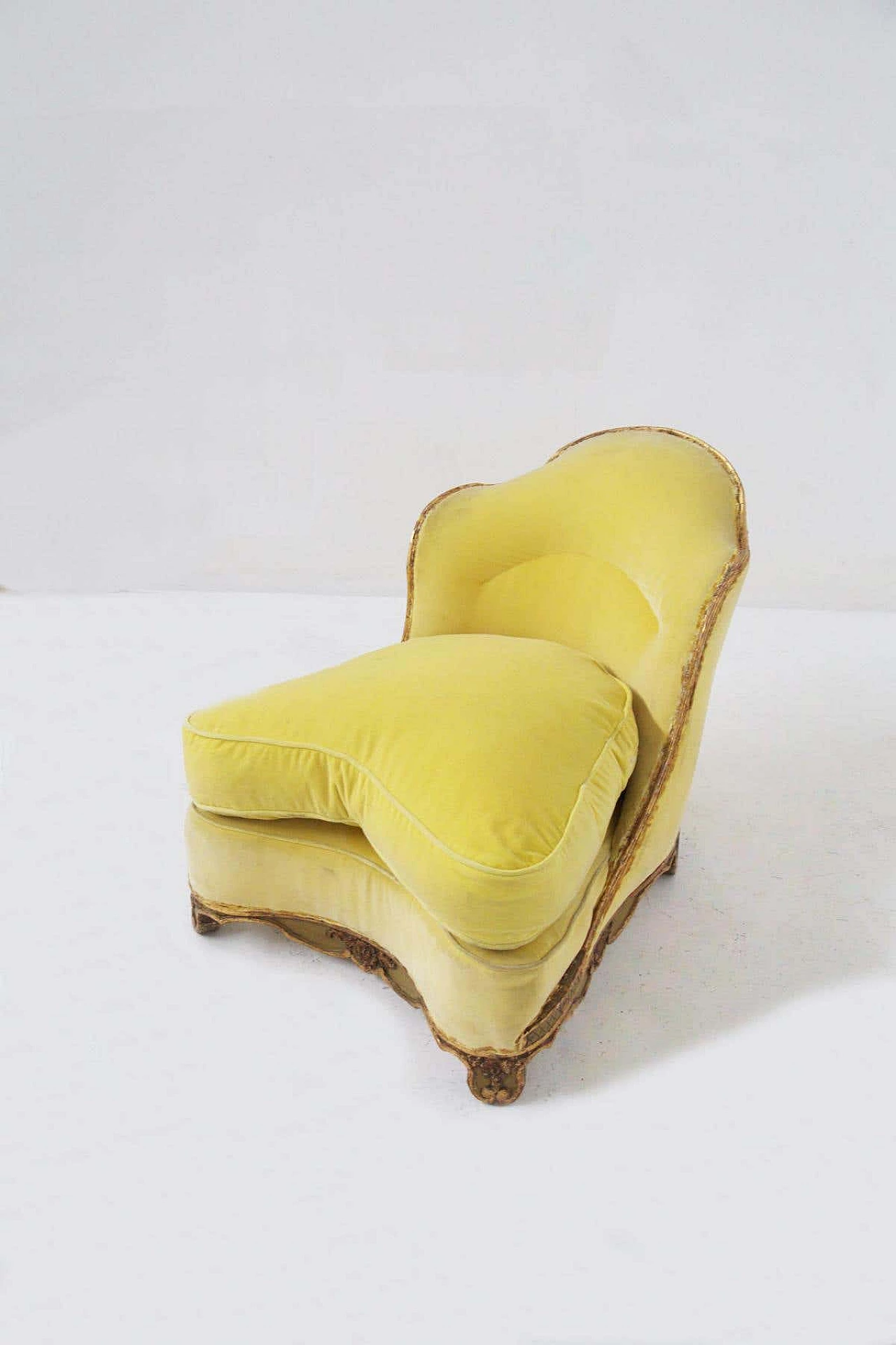 Baroque-style armchair in gilded wood and yellow velvet, 19th century 8