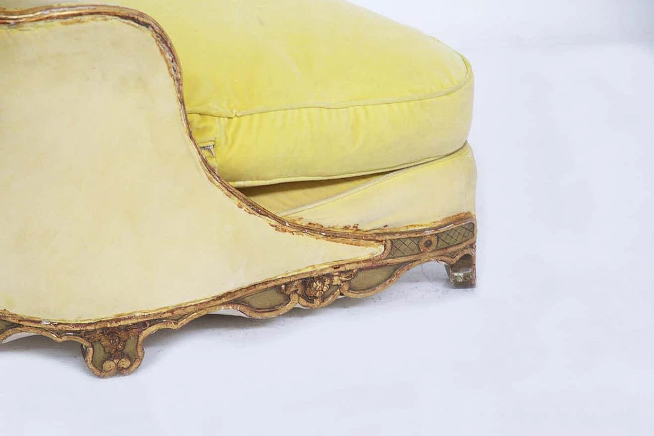 Baroque-style armchair in gilded wood and yellow velvet, 19th century 11