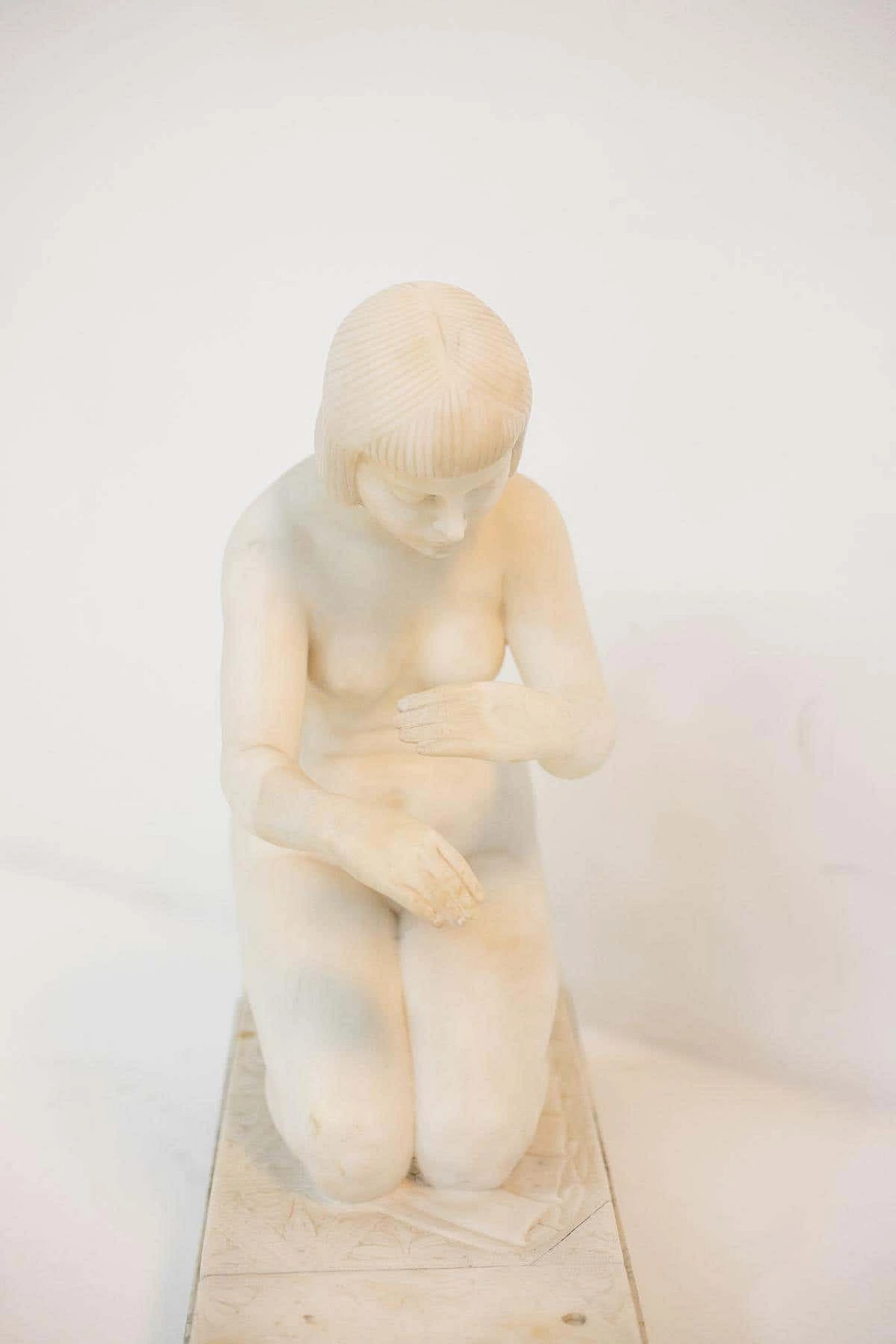Guglielmo Pugi, Incantatrice di serpenti, scultura in marmo Art Déco, 1910 10