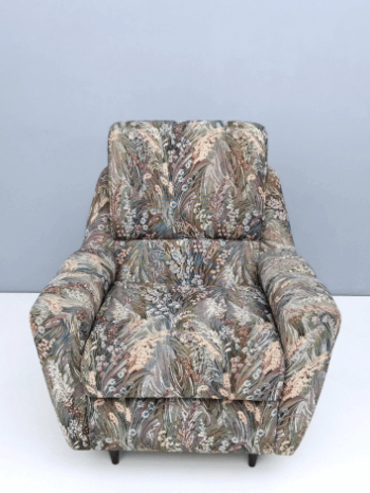Pair of floral fabric armchairs, 1950s 6
