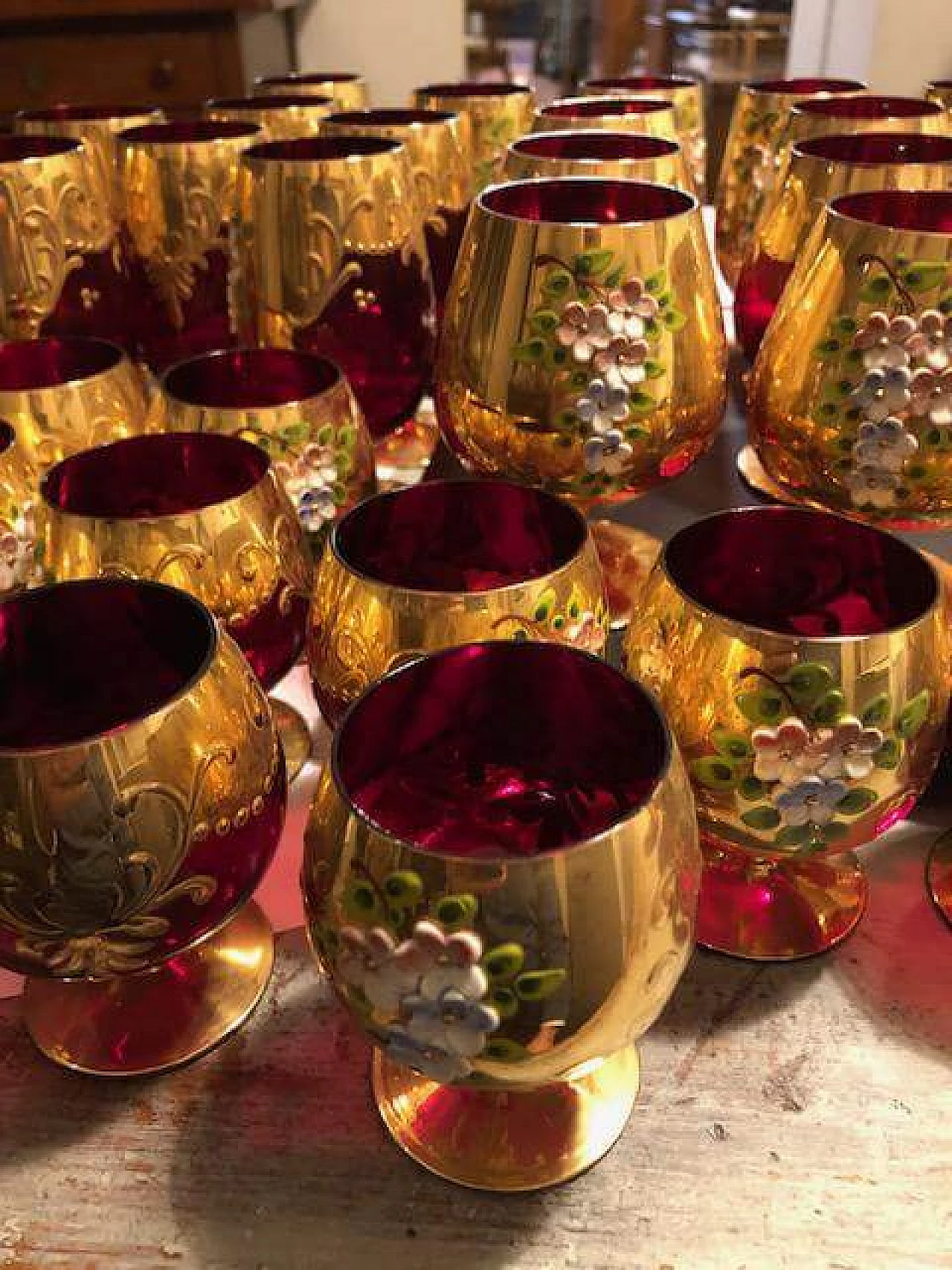 36 Glasses in three sizes decorated with relief flowers 8