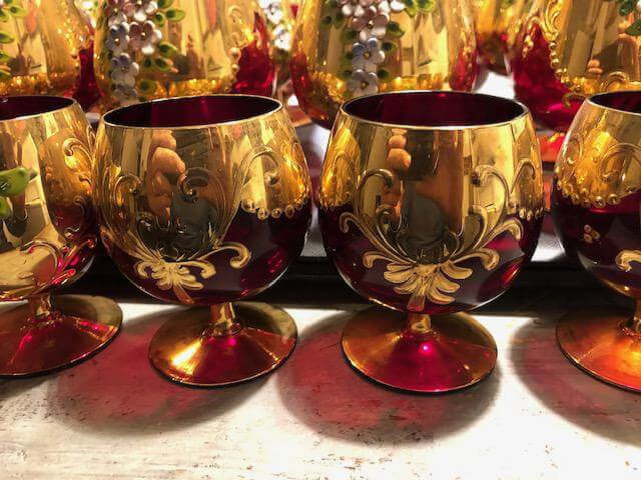 36 Glasses in three sizes decorated with relief flowers 9