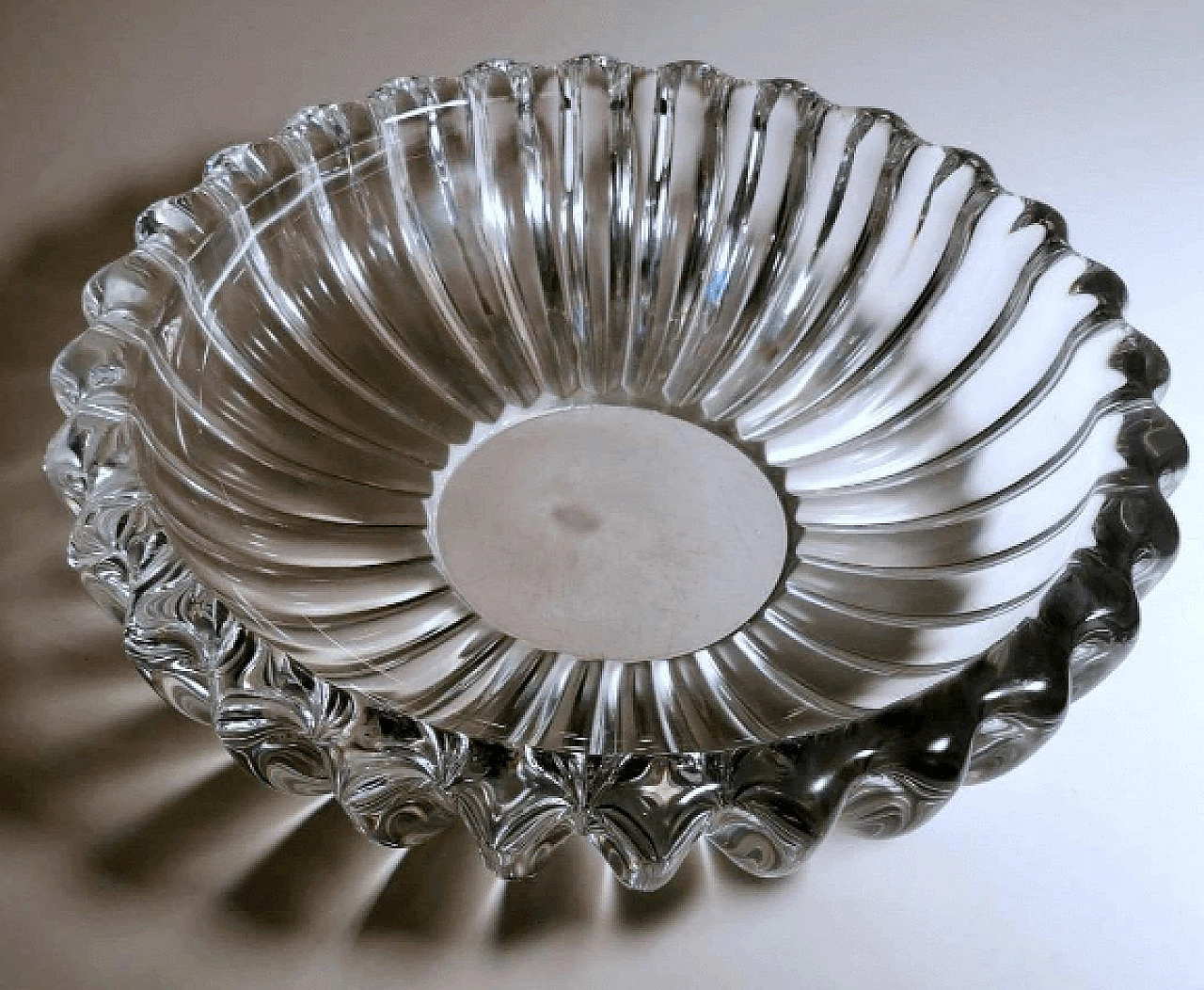 Glass bowl by Pierre d'Avesn for Daum, 1930s 3