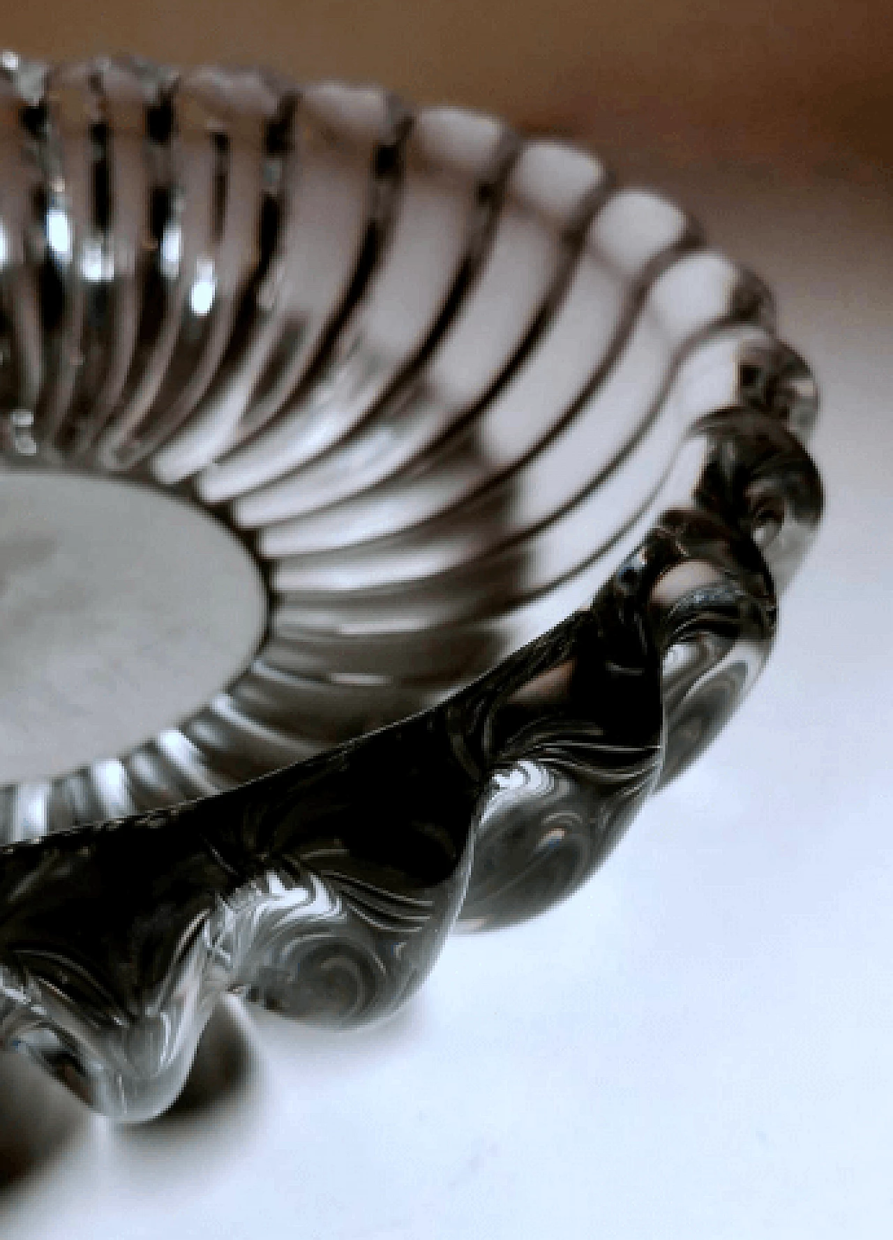 Glass bowl by Pierre d'Avesn for Daum, 1930s 9